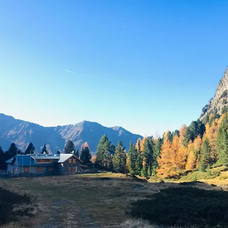 Haus Bergfrieden