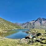 شقة Haus Bergfrieden